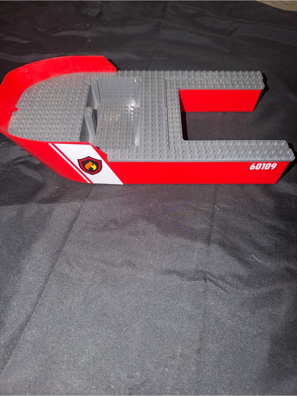 LEGO City Fire Boat Hull Base Red Gray 60109 (2 Pieces)